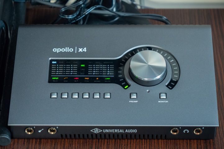 Volt vs Apollo Universal Audio - Marcello De Carolis